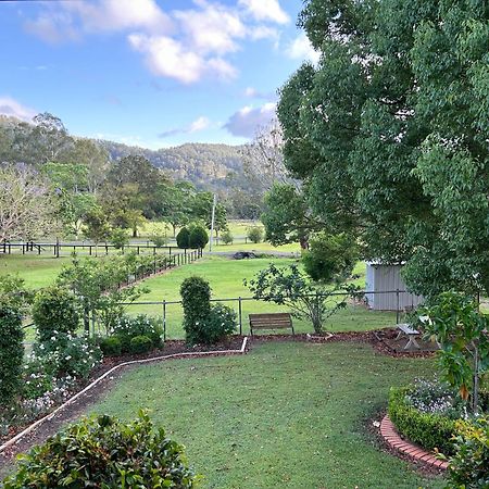 Cottage On Lamington Canungra Exteriör bild